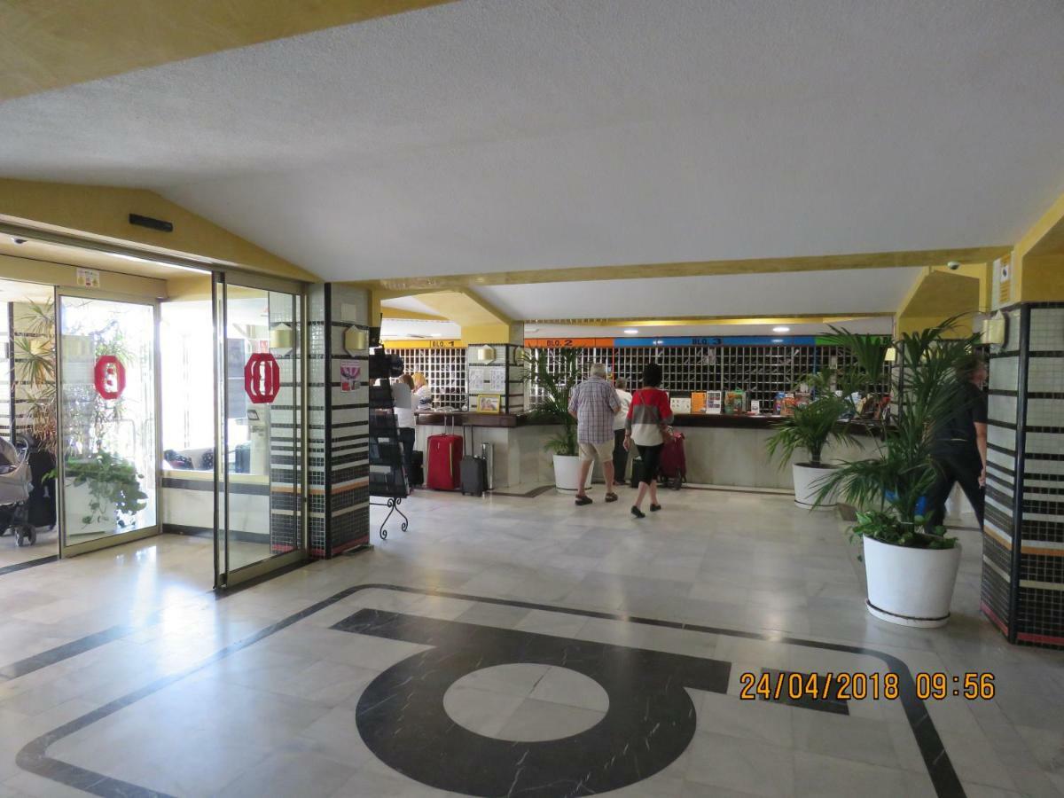 Benal Beach Apartments 马拉加 外观 照片