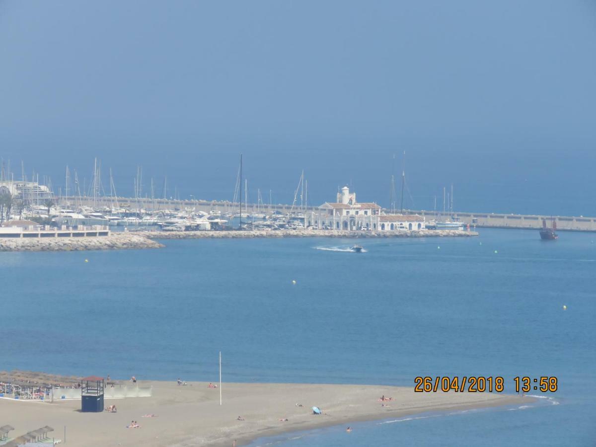 Benal Beach Apartments 马拉加 外观 照片